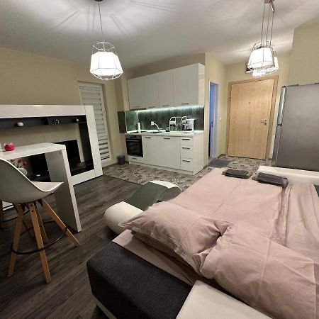 Uni Time Apartment By Lmg Sofia Zewnętrze zdjęcie